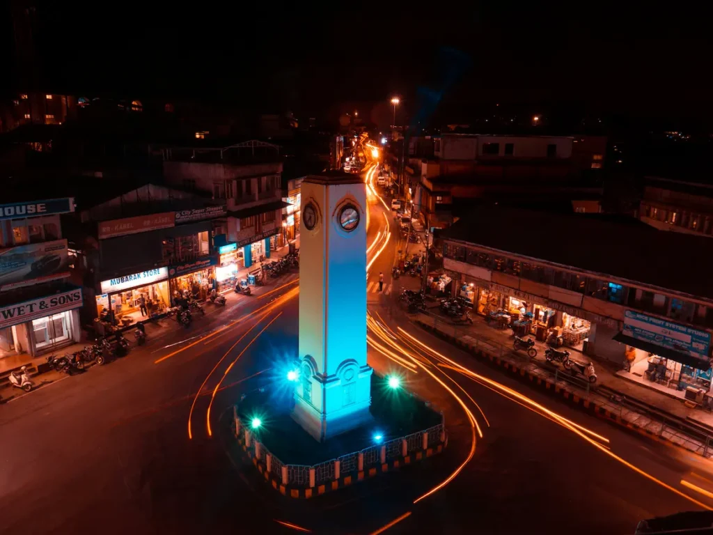Night view of the Andaman market to visit with kids