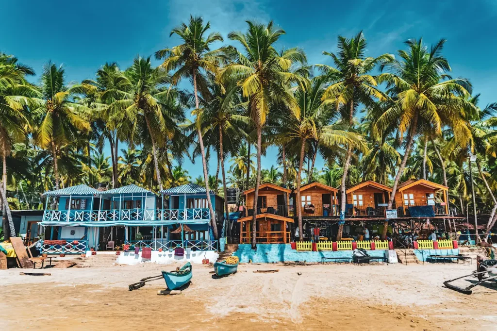 Goa is the only fully developed and most popular beach city in India, preferred by most of parents. 