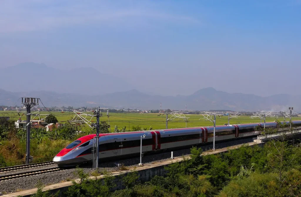 The high-speed rail network is strong and efficient in China for traveling with kids