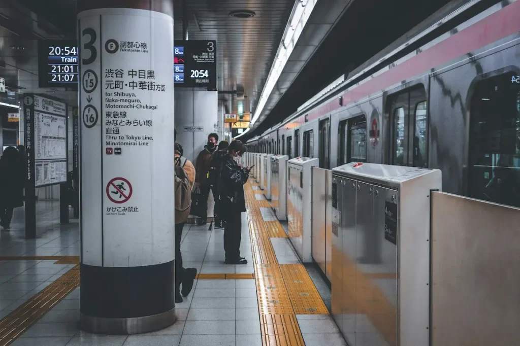 Getting Around Tokyo with Kids is easy. with subways. 