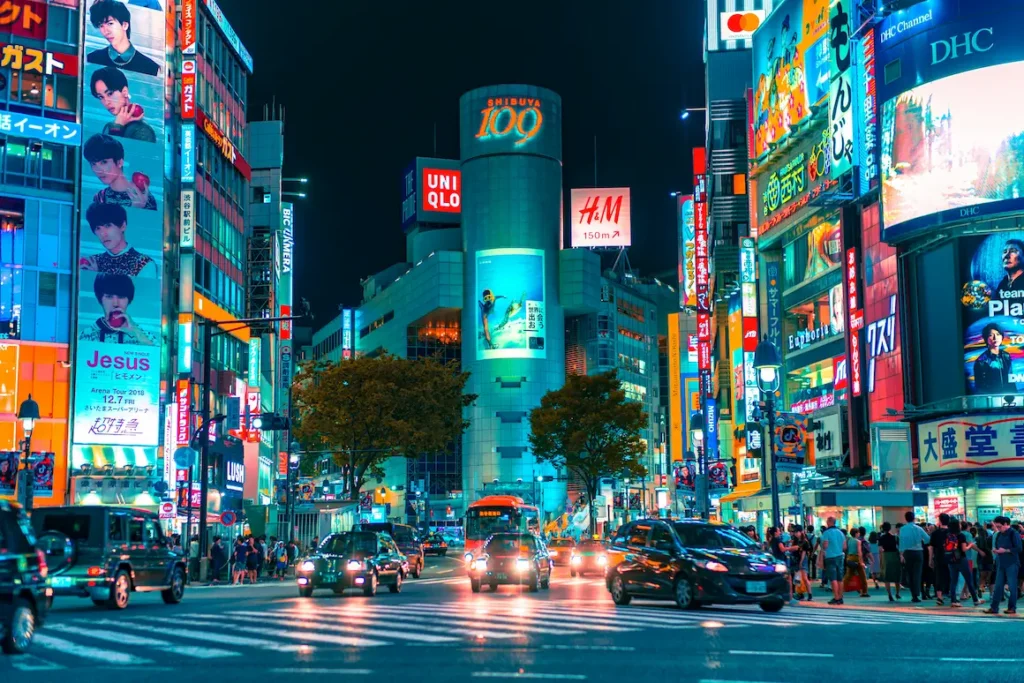  Tokyo feels incredibly safe, even after dark