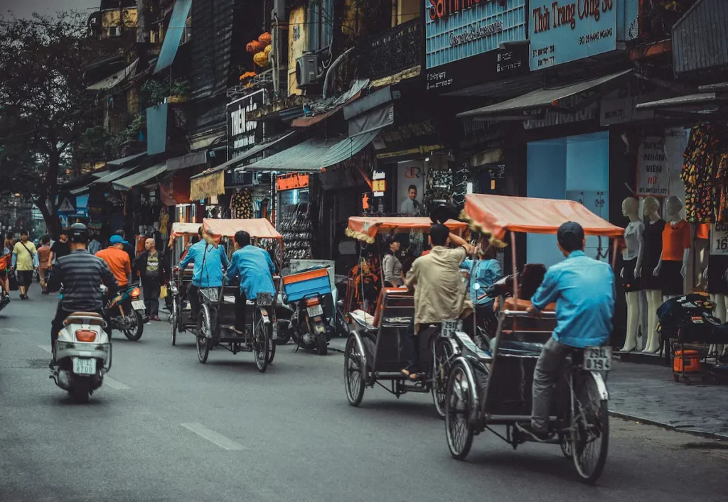 Vietnam is a long, narrow country, so travel times can be longer than they appear on the map.So, keep some room in your Vietnam itinerary