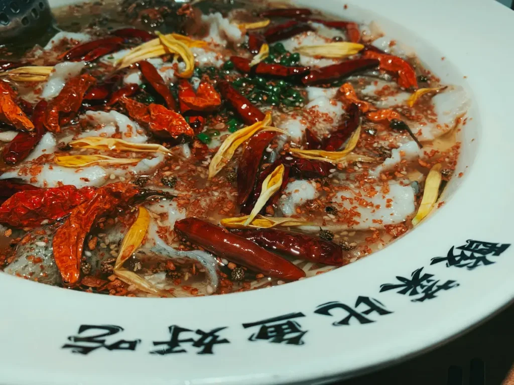 Food in Chongqing: Eating Noodles and Dumplings with Kids