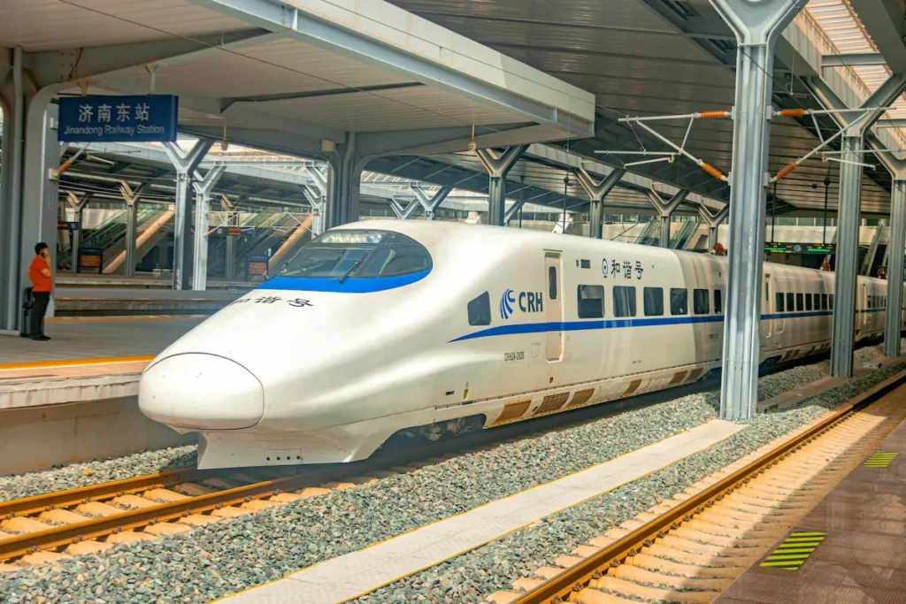 From Chongqing to Zhangjiajie by high-speed train