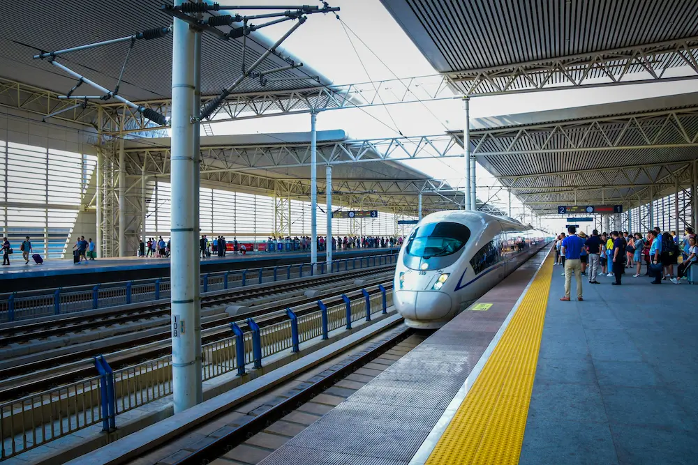 High-speed trains are an efficient way to travel in China with kids. 
