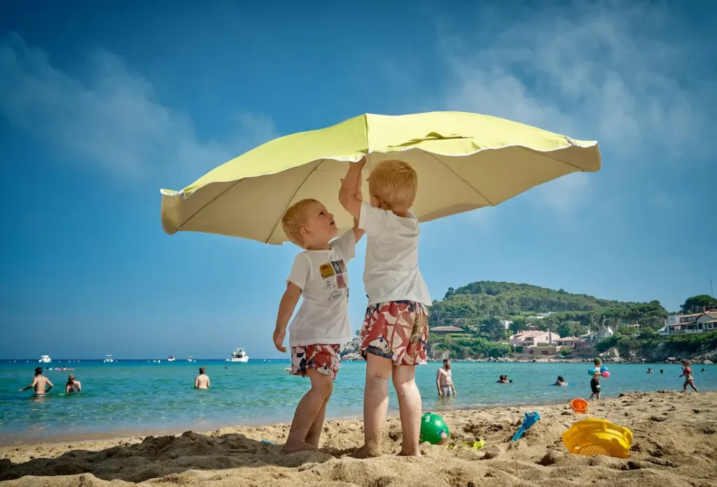 Kids enjoying an Asian beach.