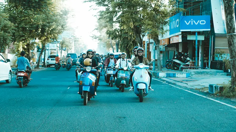 busy but clean streets in Bali family travel atmosphere Seminyak Ubud.