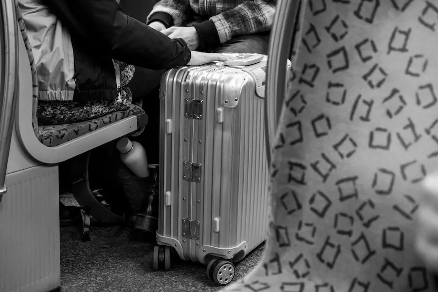 Oversized luggage on the Shinkansen