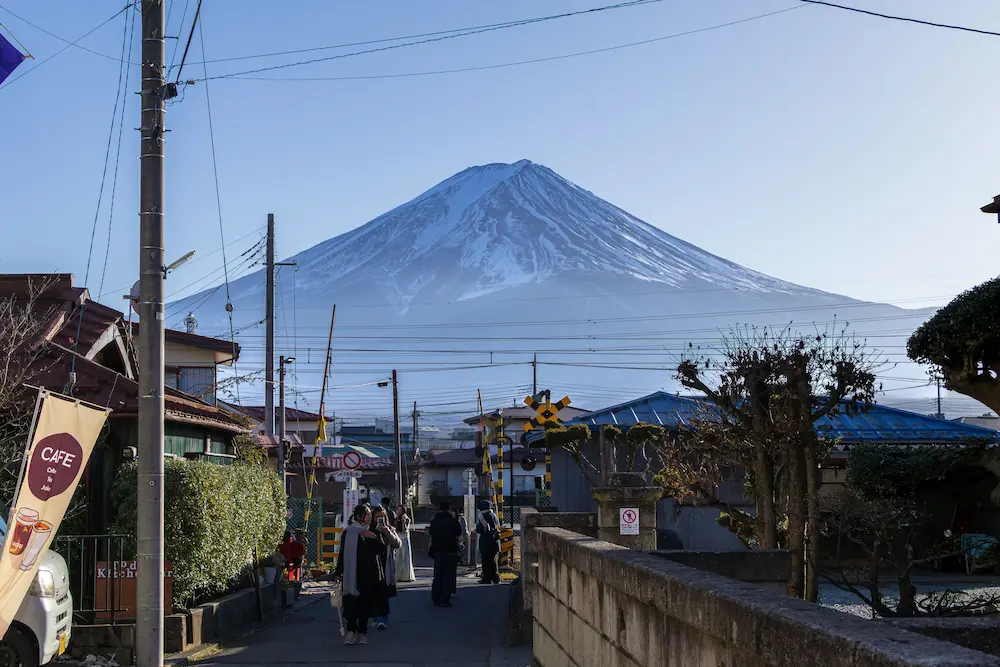 Japan family itinerary with kids route from Tokyo to Hakone, Kyoto and Osaka